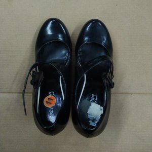 Kenneth Cole Reaction Wedge Maryjanes